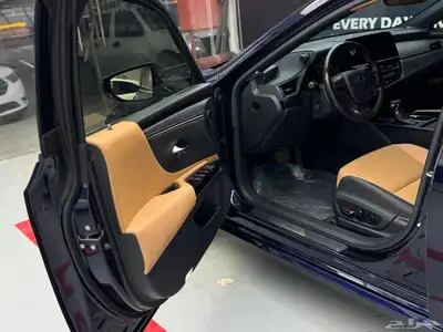 LEXUS ES250 2023 8