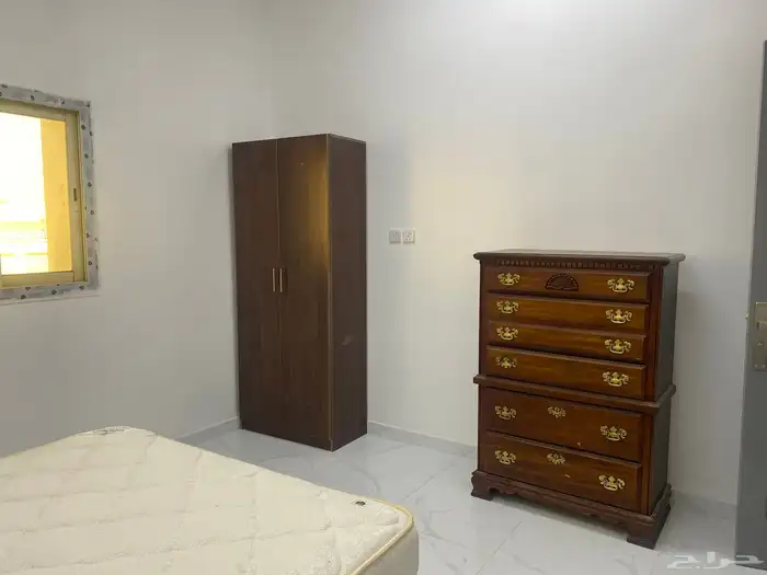 شقق عزاب للإيجار مفروشة بكامل وعلى البلاط في حي الرابية 4