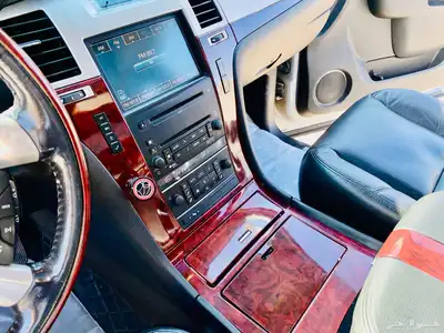 اسكاليد حوض 4x4 موديل 2010 من النوادر الدمام 27