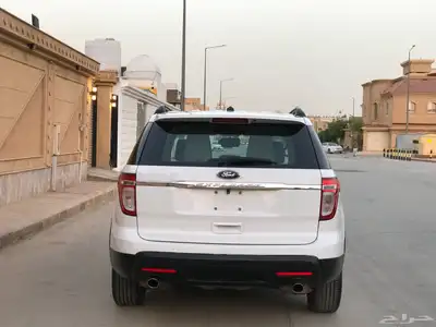 فورد اكسبلورر 2013نظيف للبيع 6