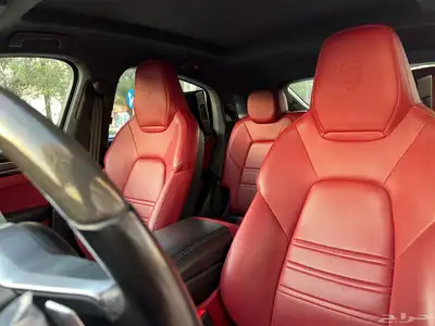 Porsche Cayenne GTS 2022 Saudi 7