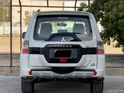 ميتسوبيشي-باجيرو2020(ممشي75الف) 6