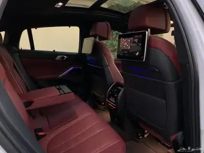 BMW X6 50i V8 2021 عداد قليل 29