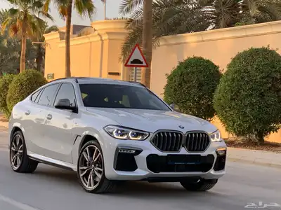 BMW X6 50i V8 2021 عداد قليل 17