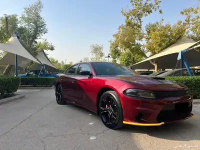 تشارجر 2022 GT بريميوم فل كامل 6