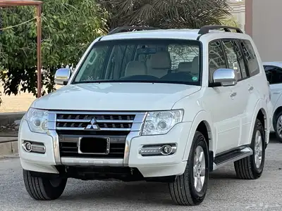 ميتسوبيشي-باجيرو2020(ممشي75الف) 4