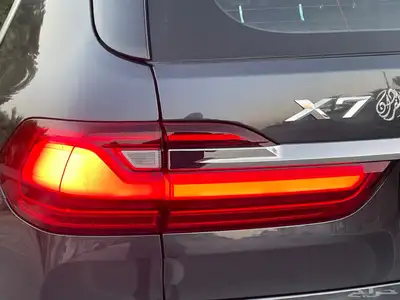 BMW X7 فل كامل 2022 خليجي بحالة الوكالة 34