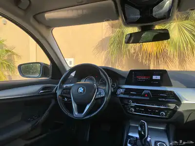 بي ام دبليو 520i 2020 17