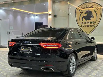 فورد توروس موديل 2022 4