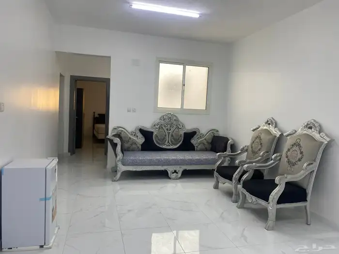شقق عزاب للإيجار مفروشة بكامل وعلى البلاط في حي الرابية 1