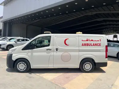 باص هاي اس مجهز اسعاف 2020 بنزين ممشى قليل 3