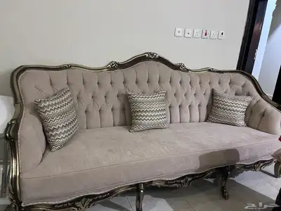 كنب وطاولات للبيع 0