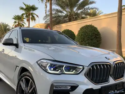 BMW X6 50i V8 2021 عداد قليل 16