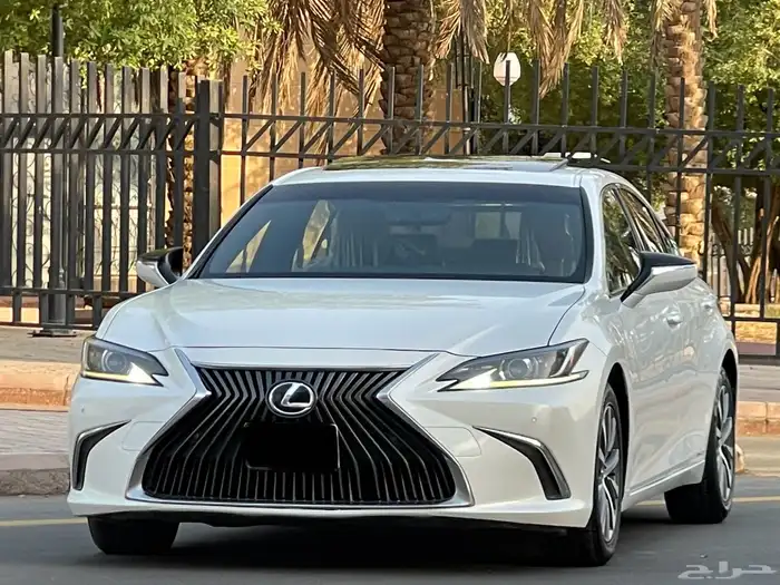 لكزس-ES300h-2021(ممشي79الف) 1
