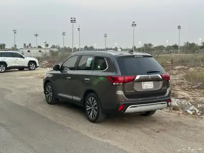 اوتلاندر للبيع 3