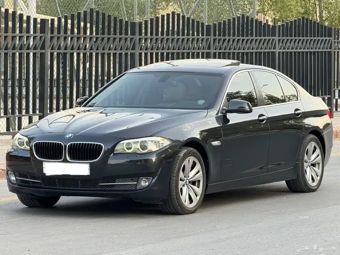 بي ام دبليو 520i 2013 2
