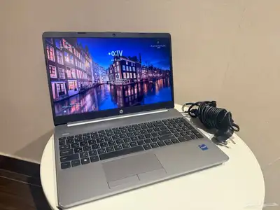 لابتوب hp للبيع ب1500 0