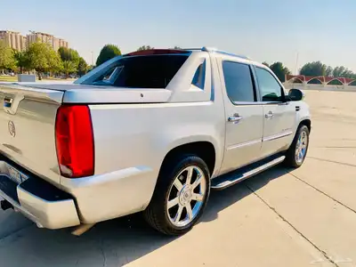 اسكاليد حوض 4x4 موديل 2010 من النوادر الدمام 3