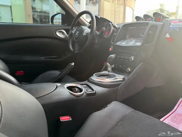 نيسان Z370 موديل 2015 نظيف 42