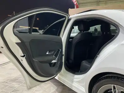 مرسيدس A250Kit AMG فتحه سقف عداد ديجيتال(بنزين)2.0LT 25