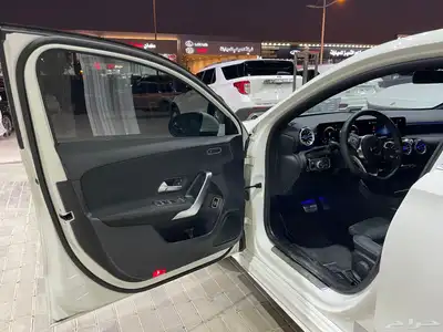 مرسيدس A250Kit AMG فتحه سقف عداد ديجيتال(بنزين)2.0LT 7