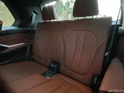 BMW X7 فل كامل 2022 خليجي بحالة الوكالة 24