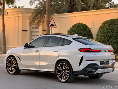 BMW X6 50i V8 2021 عداد قليل 5