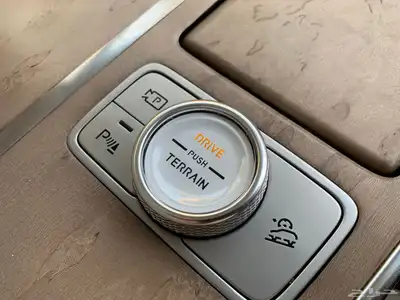جنسس GV80 موديل 2023 بحالة الوكاله ممشى 24 الف 48
