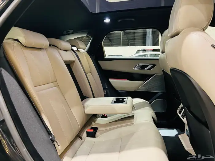 لاند روفر فيلار 2020 R DYNAMIC مالك اول بحاله الوكاله 11