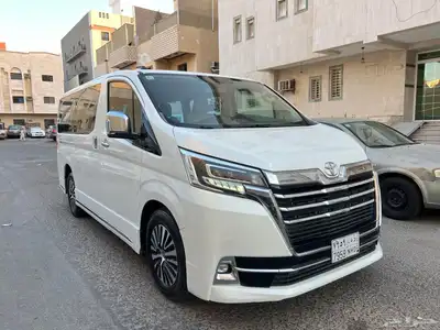 تويوتا جرانيفا 2020 سعودي V6 تماتيك 7 مقاعد 0