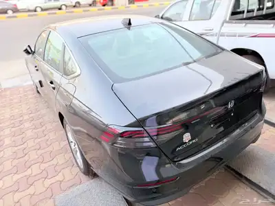 هوندا اكورد LX 2025 سعودي عبدالله هاشم ضمان 5 سنوات 8