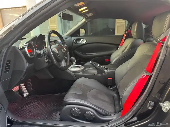 نيسان Z370 موديل 2015 نظيف 36