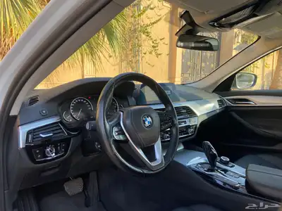 بي ام دبليو 520i 2020 28