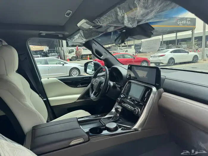 لكزس LX 600 2022 BB ممشى 31 سعودي وكالة 9