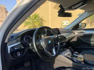 بي ام دبليو 520i 2020 13