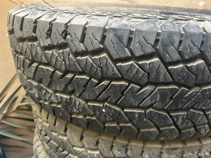 كفرات جيب نص حجري مقاس255 75R17. 115T 0