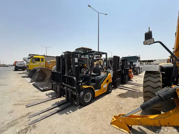 رافعات 3 طن العدد 10 حبات الموديل 2014 إلى 2022 1