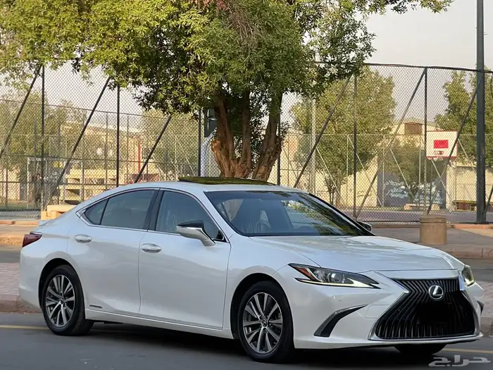 لكزس-ES300h-2021(ممشي79الف) 9