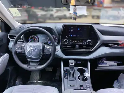 هايلاندر 2025 ستاند 6