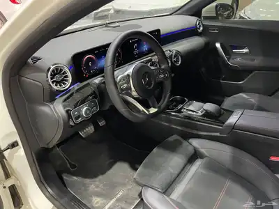 مرسيدس A250Kit AMG فتحه سقف عداد ديجيتال(بنزين)2.0LT 18