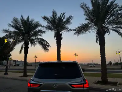 لكزس ال اكس 9