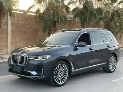 BMW X7 فل كامل 2022 خليجي بحالة الوكالة 1