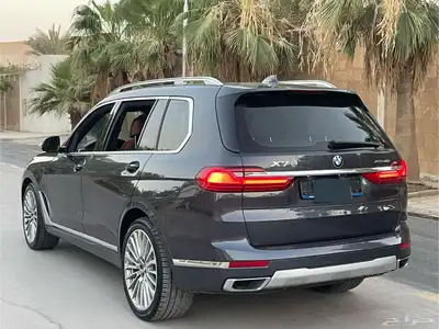BMW X7 فل كامل 2022 خليجي بحالة الوكالة 31