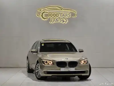 بي ام دبليو 740Li موديل 2011 بحالة ممتازة 0