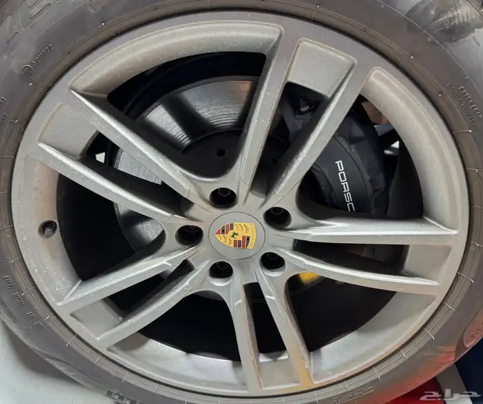 جنوط بورش كايين وكاله شبه جديده 2024 cayenne turbo 3