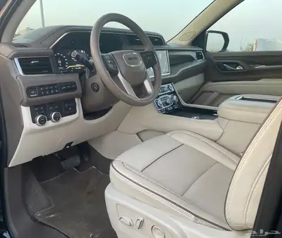 يوكن 2022 دينالي شبه جديد 18