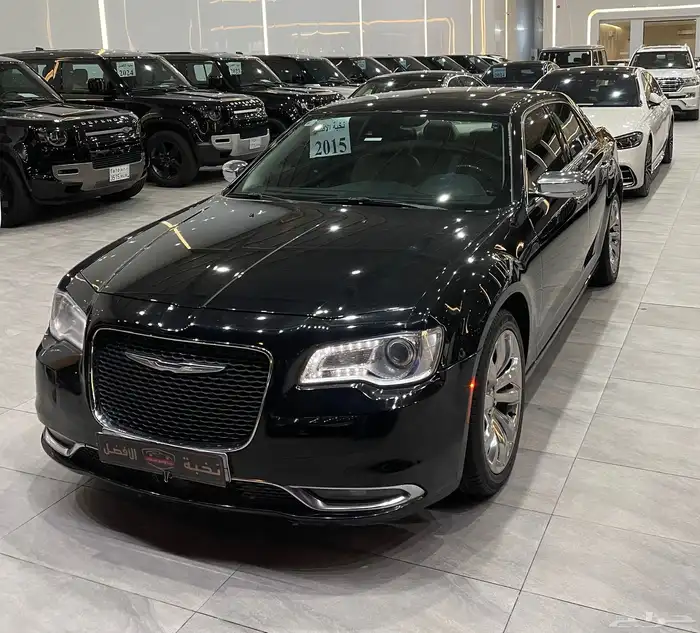 كرايزلر C300 سعودى من فل كامل 2015 2