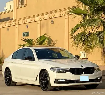 بي ام دبليو 520i 2020 3