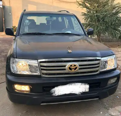 لاندكروزر 2006 11