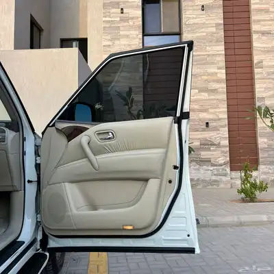 باترول بلاتينيوم 2017 فل كامل موتر شرط الفحص 23